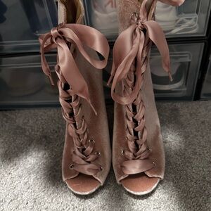 Elegant Pink Lace-Up Women's heels
